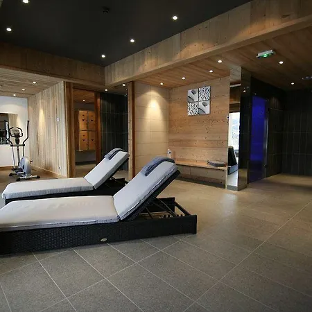 Hotel Et Spa Le Delta 3*