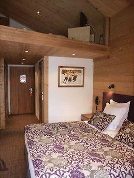 Hotel Et Spa Le Delta 3*